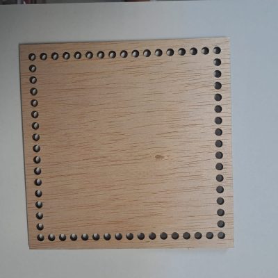 Baza lemn patrata 15x15 cm